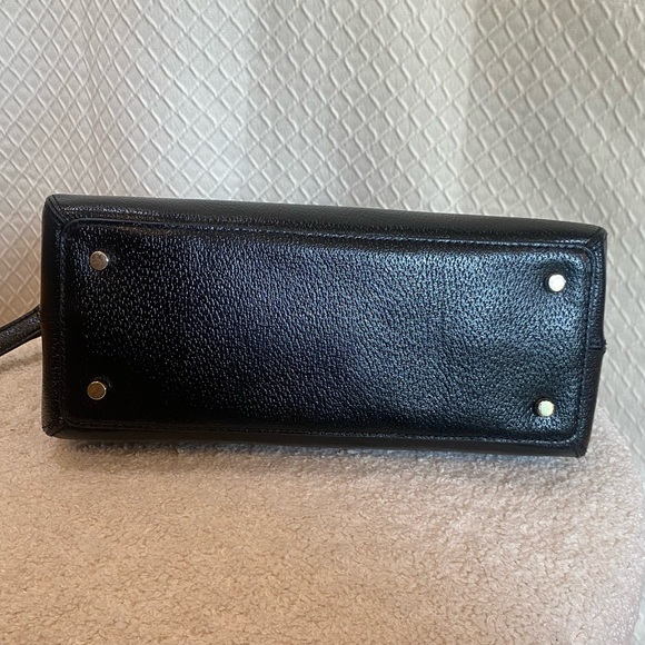 Kate Spade Black Shoulder/Crossbody Bag with White Bow - Picture 10 of 13